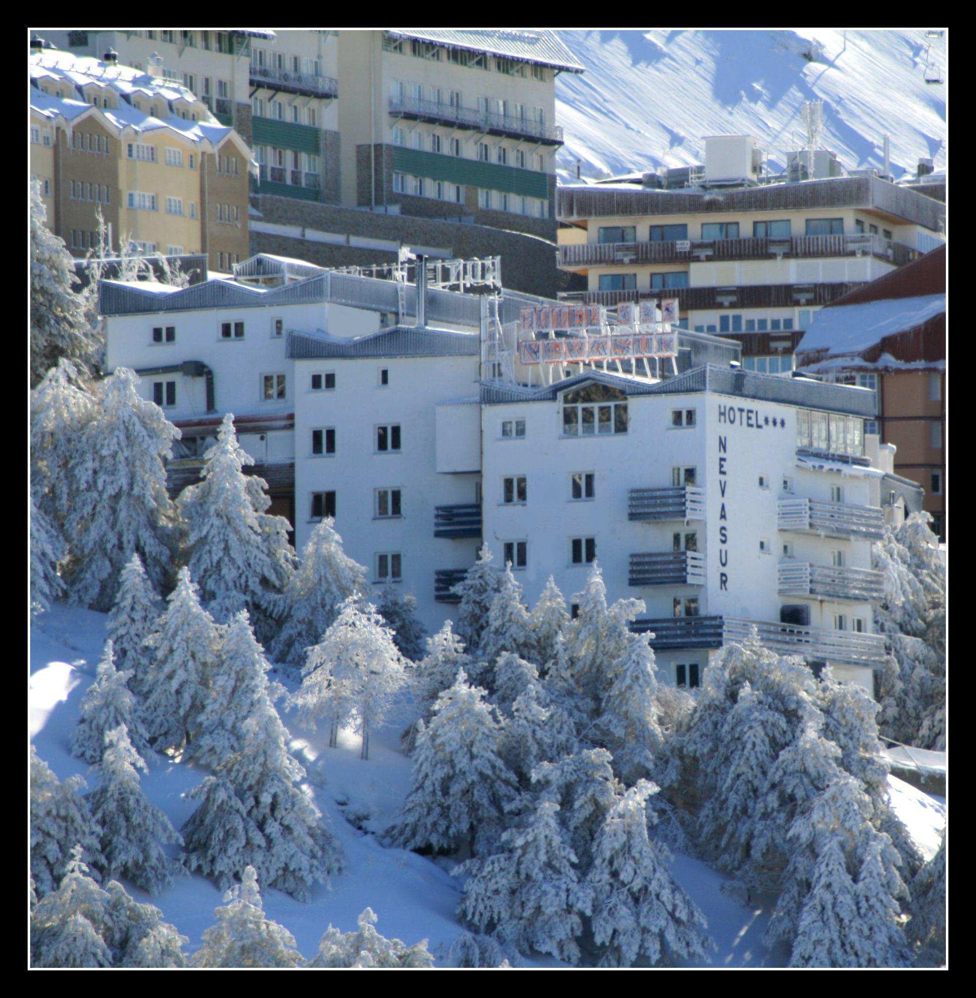 Hotel Nevasur Sierra Nevada Exterior photo